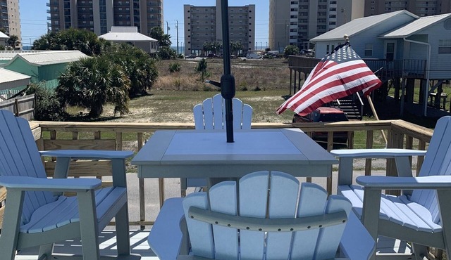 Great Escape - A pet friendly, hidden gem close to the beach & lagoon