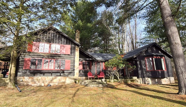 Great Escape – Charming 2BR Lakefront in Deep Creek