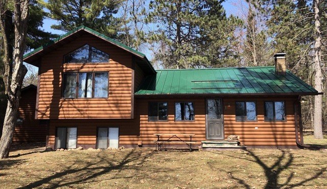 Great Family Getaway on Beautiful Bay Lake