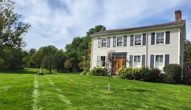 Great for a Group Getaway! 5 minutes from the Village of Cooperstown, NY