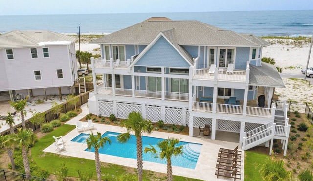 Great for Families! Spacious Open Floor Plan, Private Pool-Easy Beach Access!
