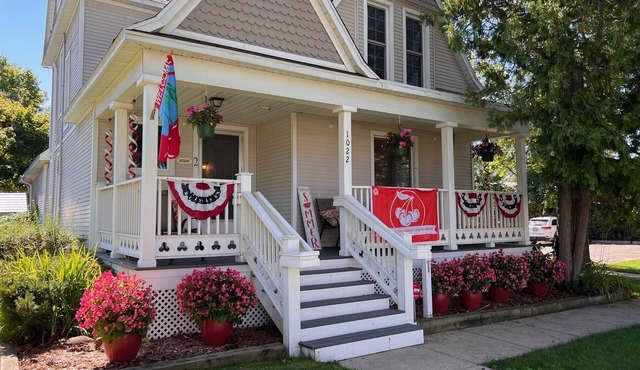 Great for Families - Northern Mitten Suites #3