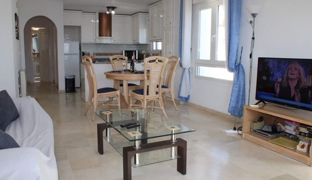 Great for families and golfers, Villamartin Plaza
