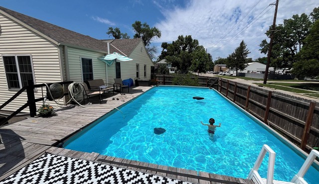 Great for families or corporate travelers.