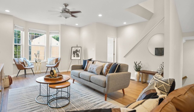 Great for families or working professionals, 30+ day stays welcome, FAST wifi