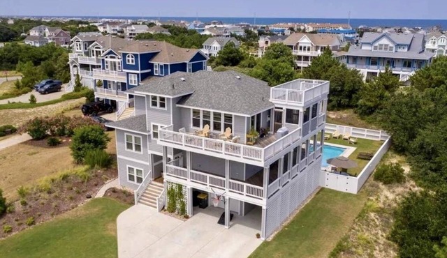Great for Families, Salt Water Pool, Sea & Sound Views, Quiet Gated Cul-De-Sac