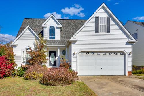 Great for Families! Suburban Home in Ruther Glen