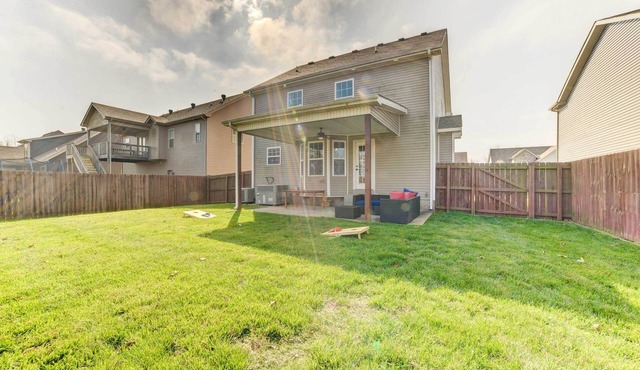 Great for Families! Serene Retreat in Clarksville