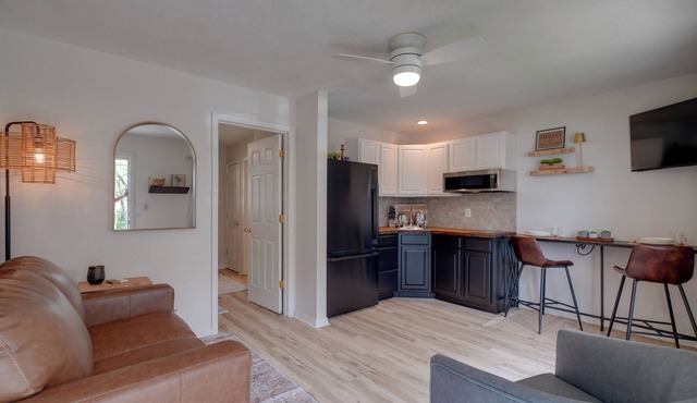 Great for Hiking & Mountain Biking! Ironton Unit