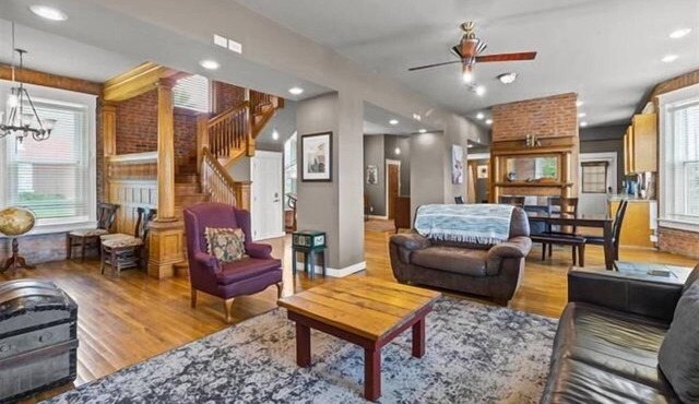 Great for Large Groups w/4BR+Jacuzzi Tub+Near DT