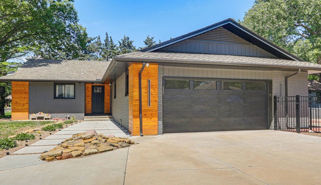 Great for Youth Sports Trips! Roomy Goddard Home