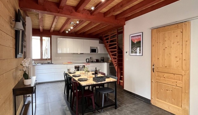 Great bear’s cottage