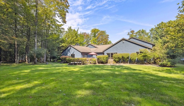 Great Group Getaway: Games Galore + Outdoor Oasis