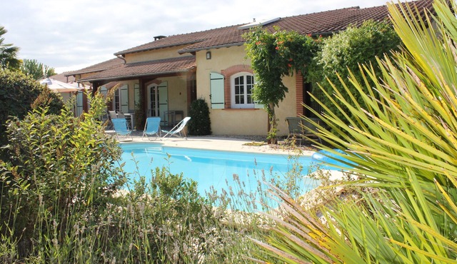 GREAT HOUSE WITH SWIMMING POOL GAILLAC