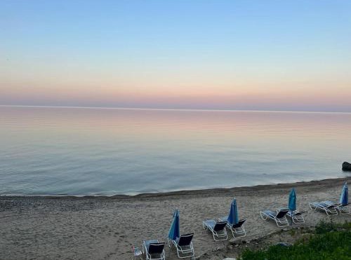 Great Lakes Resort - Jr Suite - Suite 6