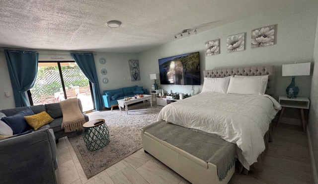 Great location close to beaches,golf & ball fields,parking ,patio and backyard .