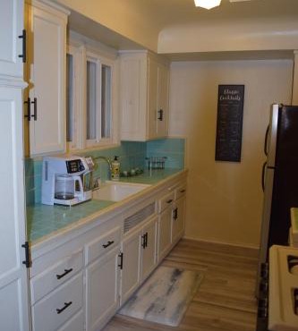 Great Location! 1 Bedroom in LA