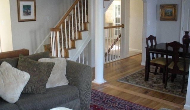 Great location in Falls Church