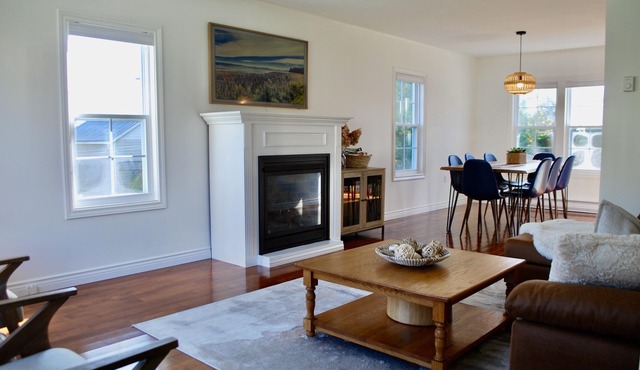 Great location - just two blocks from the water!