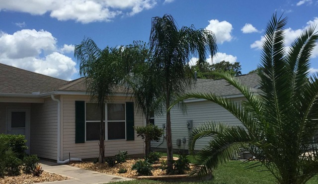 Great location near championship and executive golf and also Lake Sumter Landing