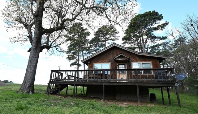 Great location! Peaceful views, close to Mt Nebo