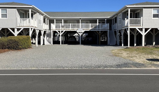 GREAT LOCATION-1st STREET CONDO WITH POOL