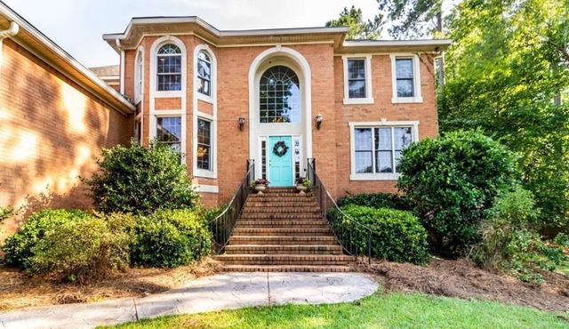 Great Masters Rental. Very private! 15 minutes to Augusta National. With pool.