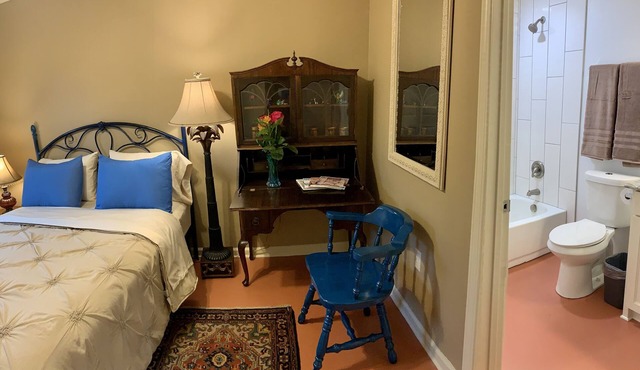 Great Monthly Furnished Apartment in Downtown LR