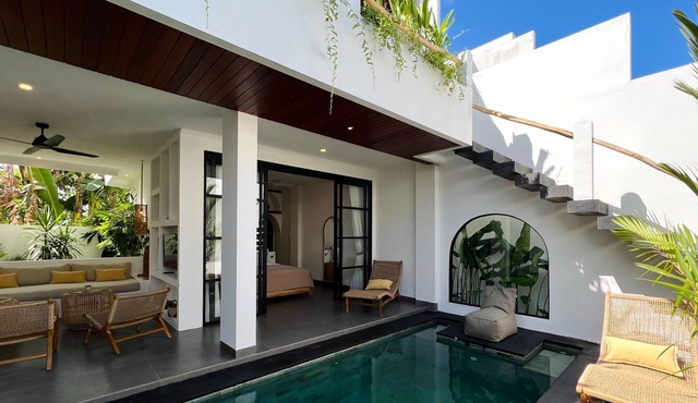 Great New 3 Bedrooms Villa located at Tumbakbayuh/pererenan