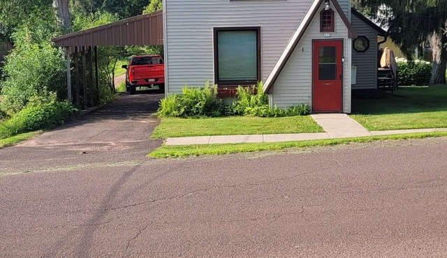 Great Northwoods home with access to all your recreational activities!