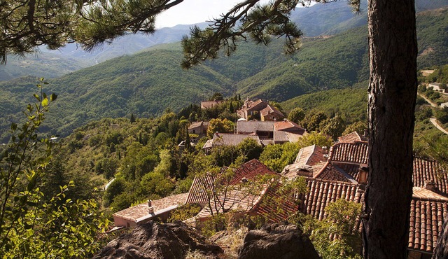 Great Old Bastide: A Magical Gathering Getaway in a Perched Hamlet with Views