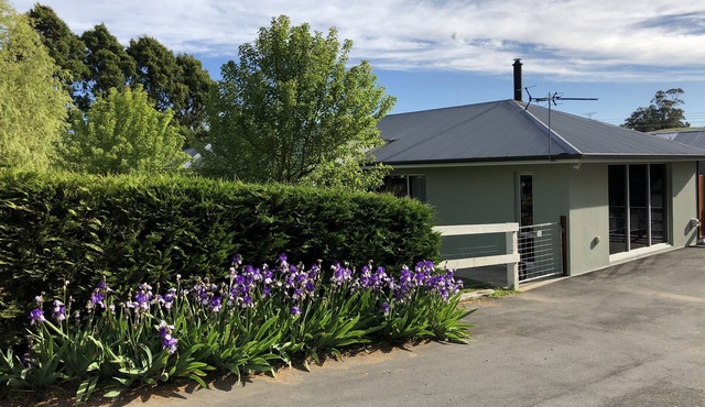 Great, pet friendly location to base your stay in the Adelaide Hills