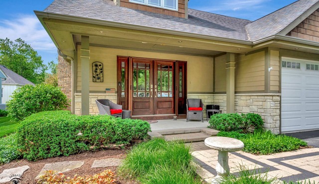 Great place to stay in Warrenville