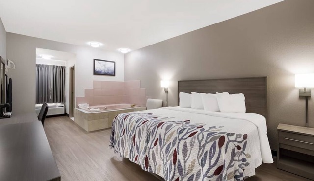 Great Rates, Great Stays! Minutes to Syracuse Hancock International Airport!