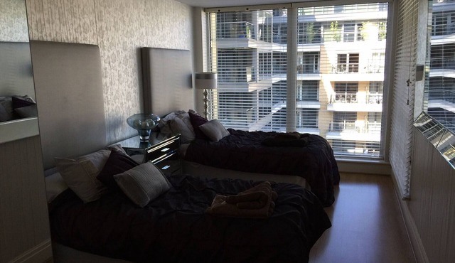 GREAT RIVERSIDE APARTMENT