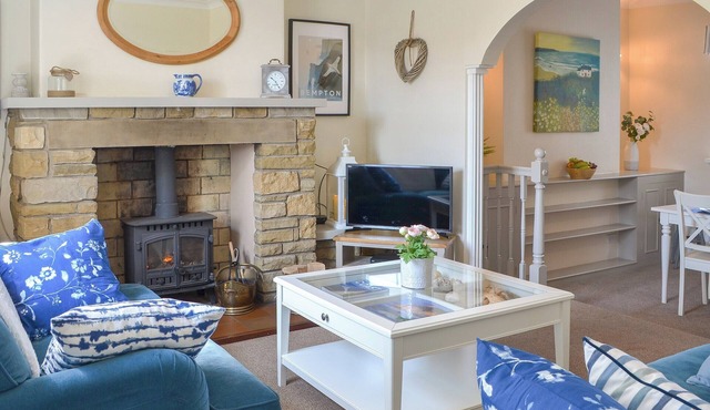 Great sea views, close to a small beach and Flamborough Head lighthouse.