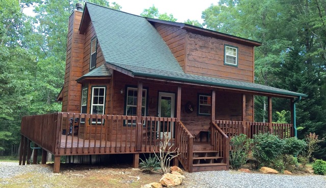 Great Specials-Lovely Nature Cabin on 3 Acres!