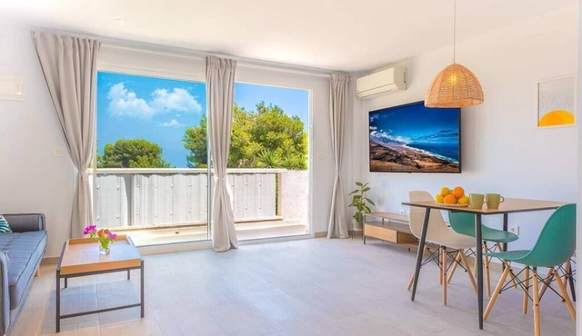 Great Top Apartment: Sea views, terrace and pool