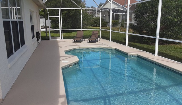 Great vacation home with private pool! nOnly 15 minutes to Disneyworld!