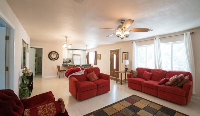 Great Value Cozy cottage near EAC ~ Gila Valley