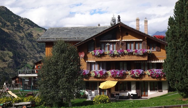 Great view, quiet location, close to the center, baby and child facilities,