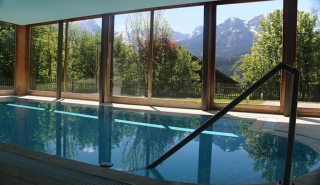 Great View spacious 3 BR flat with Pool and Gym