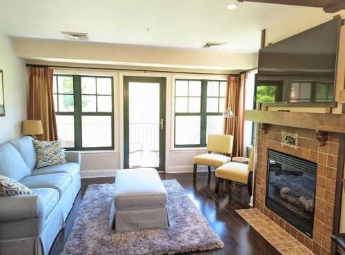 Great Views 2 Bed 2 Bath Updated