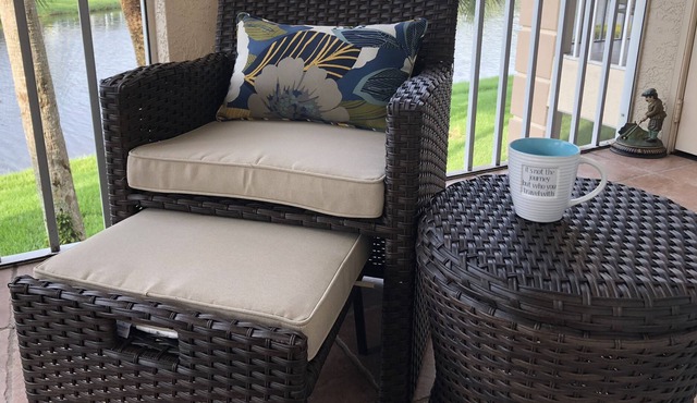 Great Water View. 2 bdr condo -Stoneybrook Golf & CC