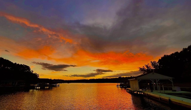 Great waterfront relaxation!