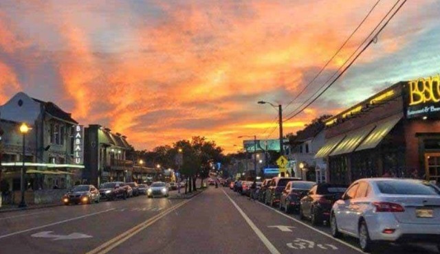 Great Weekend Get-away at Memphis' own Overton Square just 2 min walk away