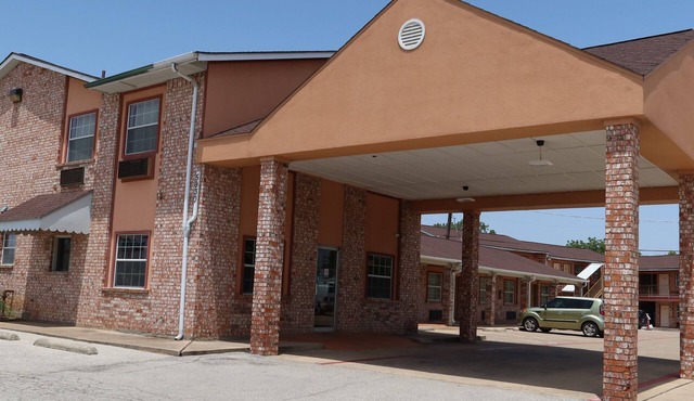 GREAT WESTERN INN