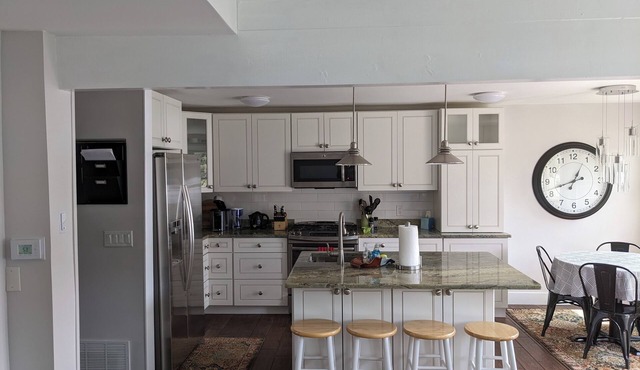 Greek Peak Getaway! Family-friendly, renovated, with mountain slope views!