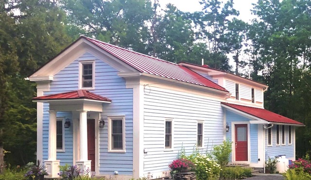 Greek Revival cottage