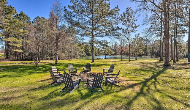 'Green Acres' Home w/Fire Pit + Fishing Pond